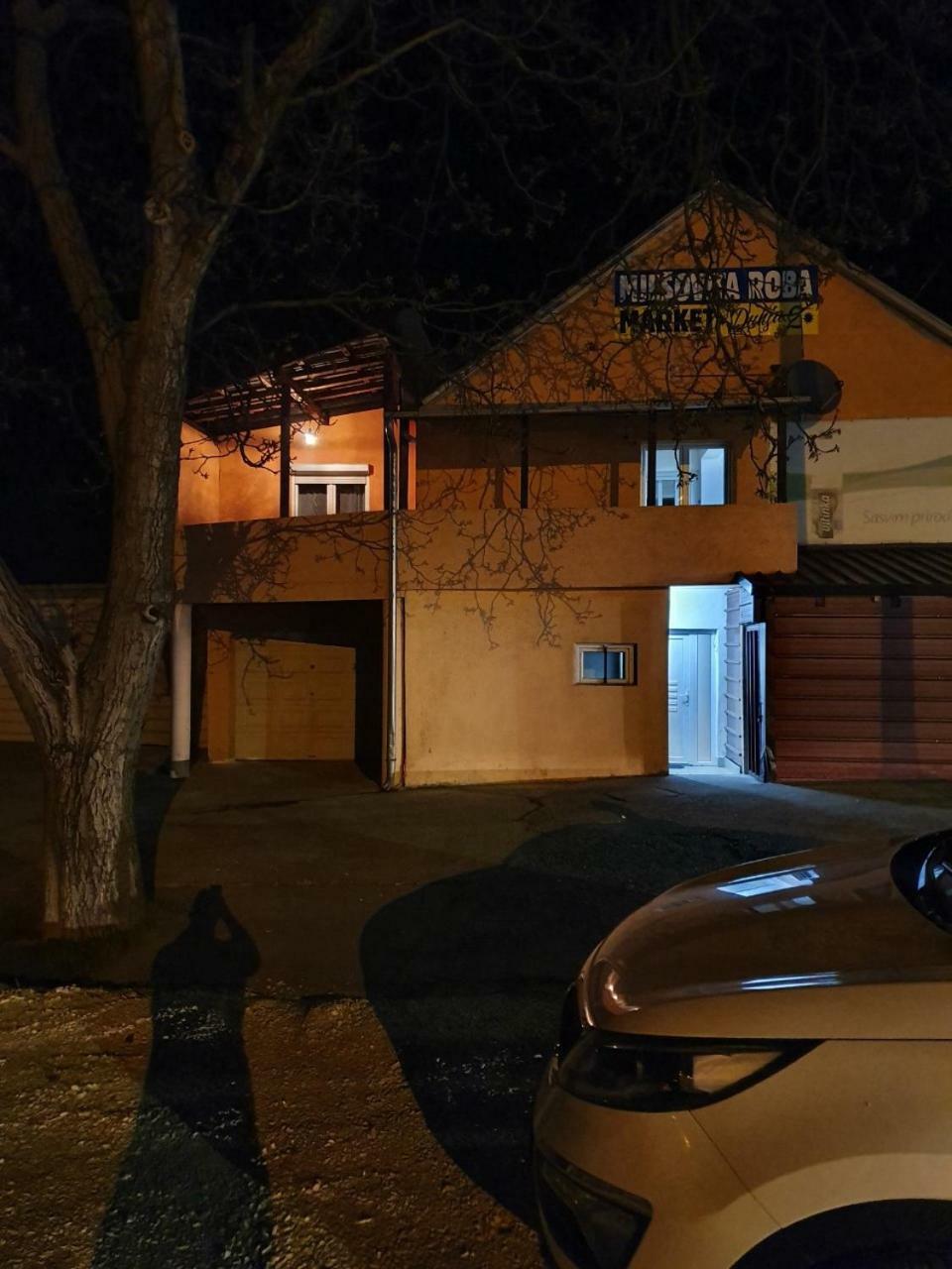 Apartman Markovic Bosanski Samac Екстериор снимка