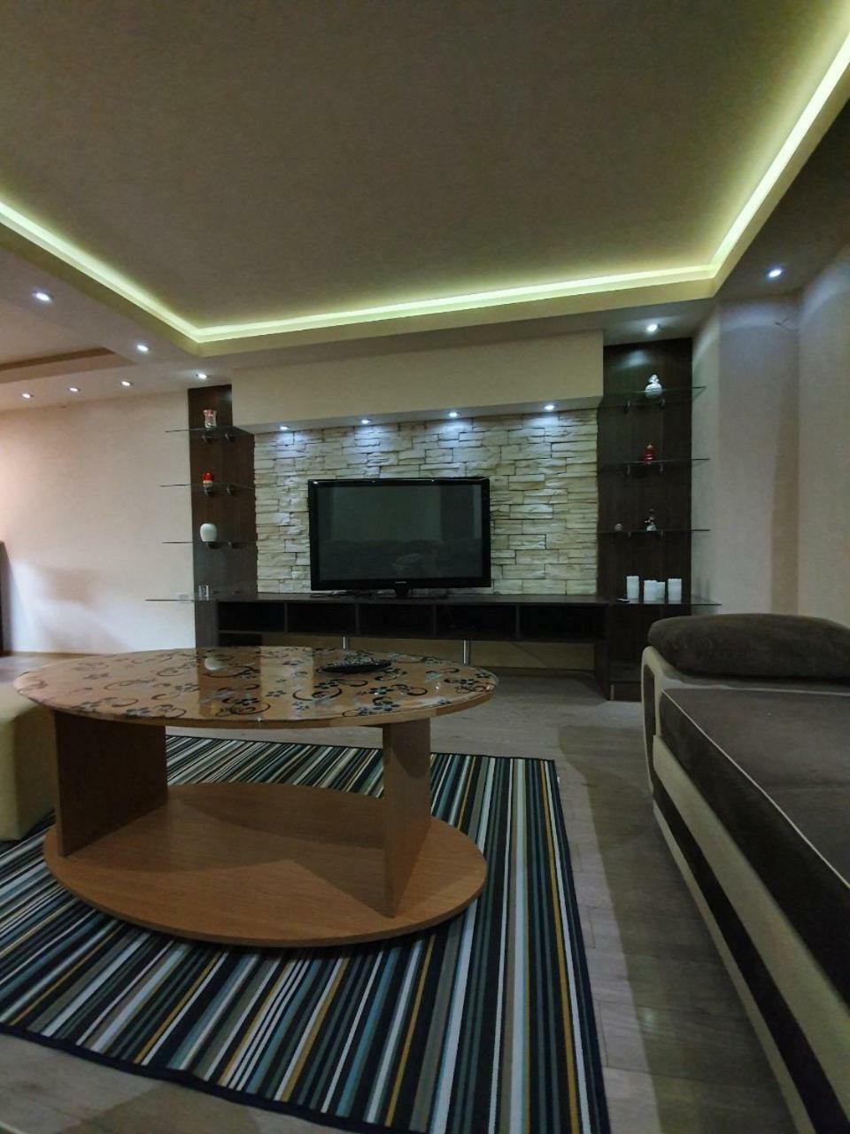 Apartman Markovic Bosanski Samac Екстериор снимка
