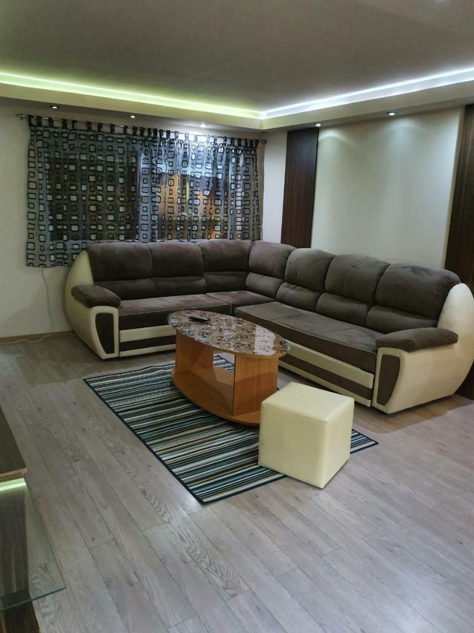 Apartman Markovic Bosanski Samac Екстериор снимка