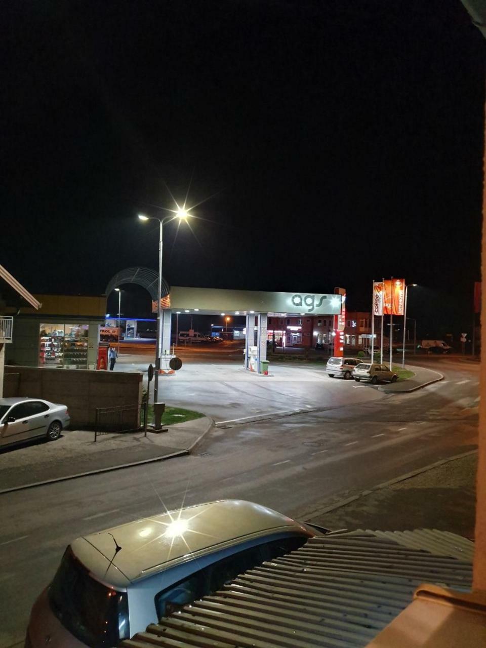 Apartman Markovic Bosanski Samac Екстериор снимка